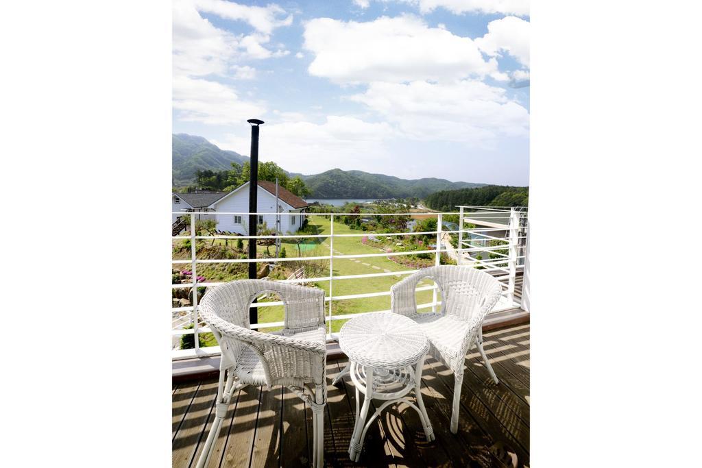 Walking Sky Pension Gapyeong Zimmer foto